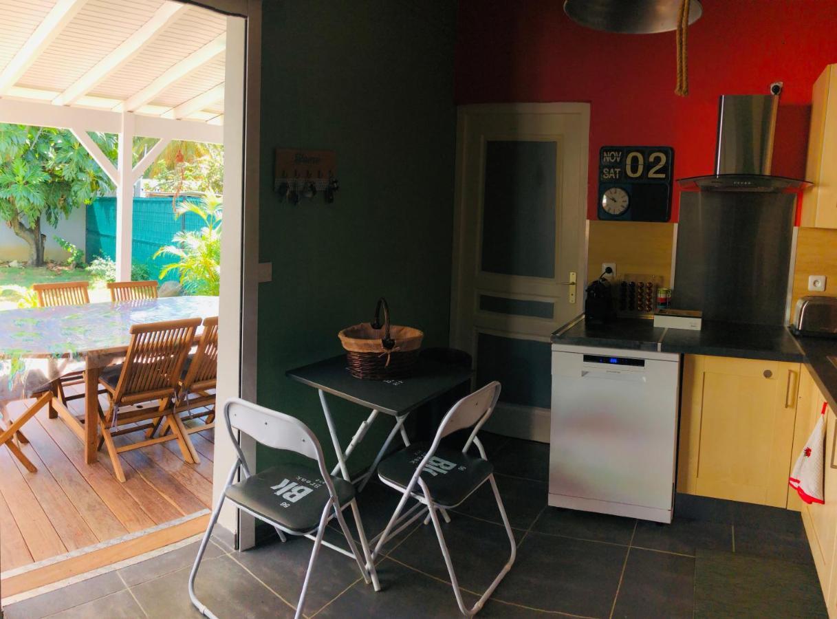 Habitation Baliache - Maison Creole Avec Jardin Privatif, Plage A 200M Deshaies Exterior photo